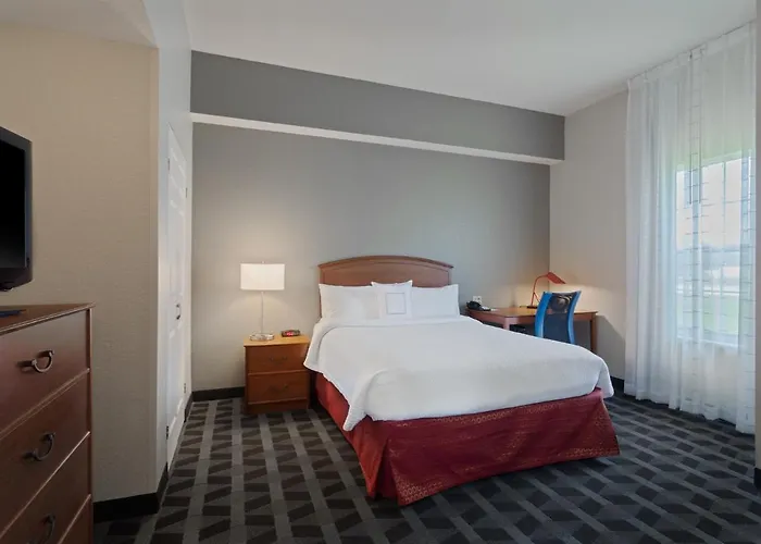 Towneplace Suites By Marriott St. Petersburg Clearwater