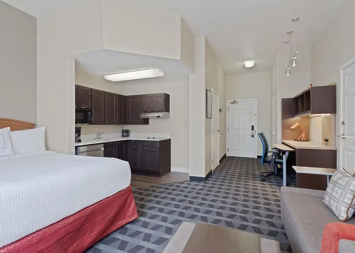 Towneplace Suites By Marriott St. Petersburg Clearwater