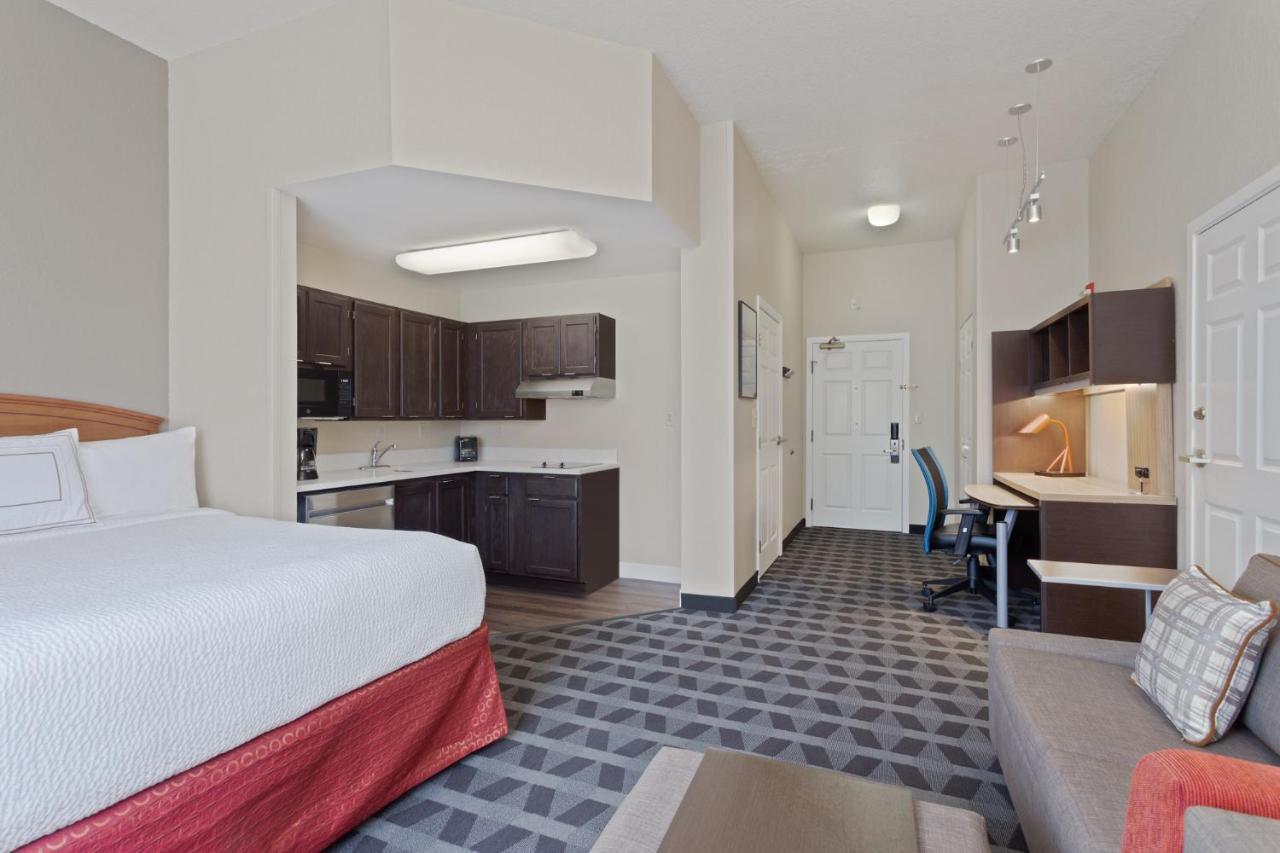Towneplace By Marriott St. Petersburg 3*